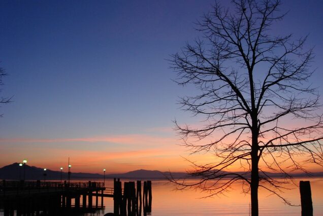 Discovering Lake Como by Vespa (Copia) (Copia)