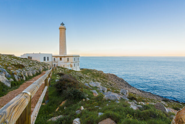 Sulle strade del Salento Adriatico in Vespa con aperitivo