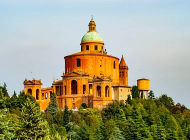 Santuario-Madonna-di-San-Luca-Bologna.jpg