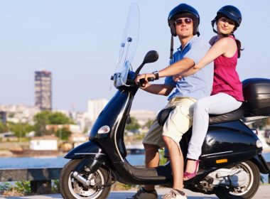 moto2-1024x683 (1)